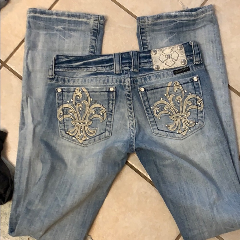 Jean light washed